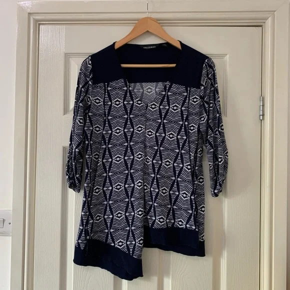 Nina Leonard Size M Top Womens 3/4 Sleeves A Symmetrical Blue Casual - Picture 2 of 6